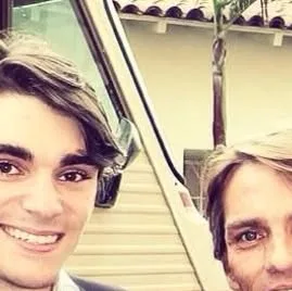 Publicación de Instagram de Charles Baker
