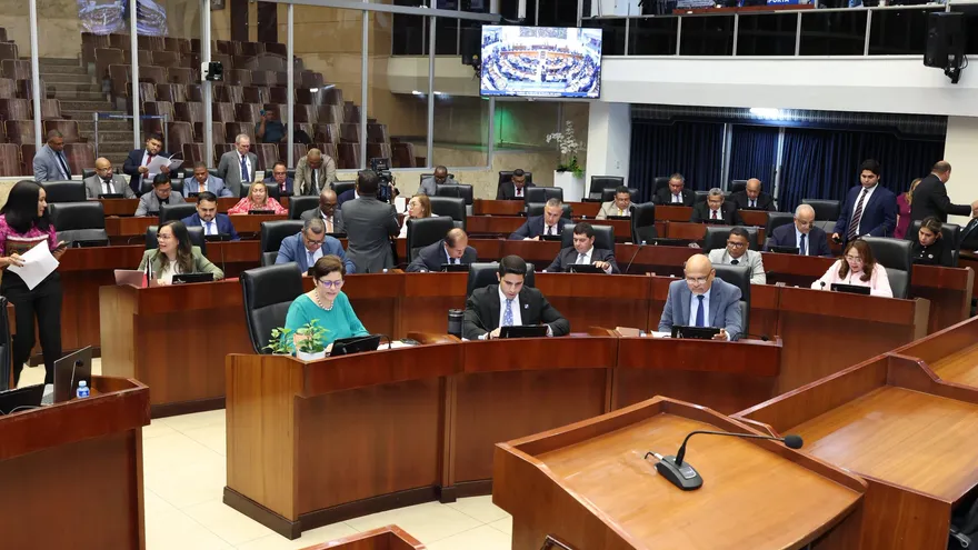 Pleno panameño acelera el presupuesto 2027 con debate extra