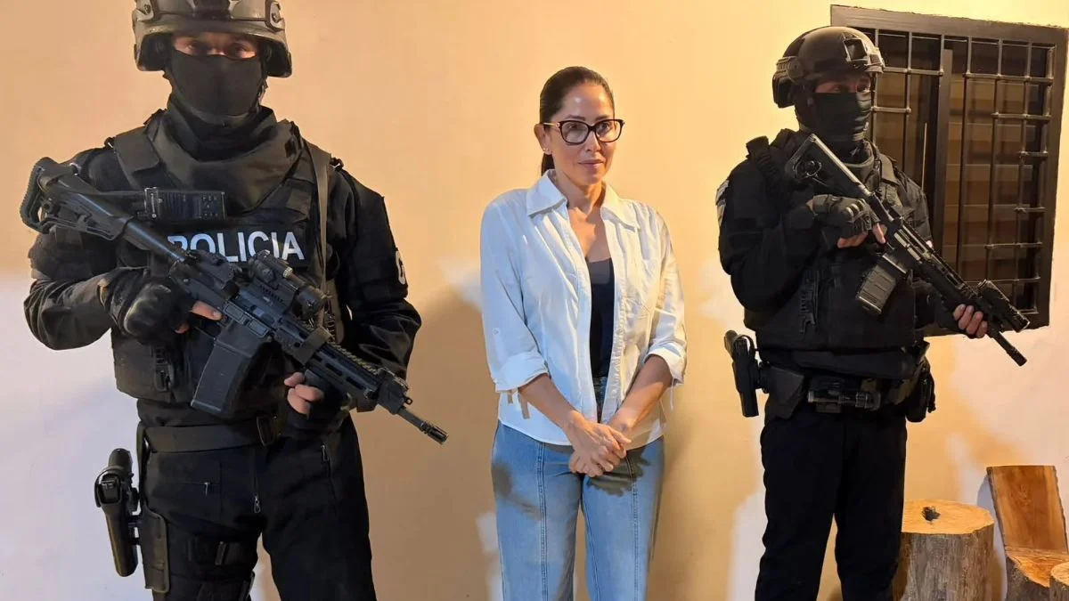 Luisa González pasa su primera noche en prisión en Ecuador