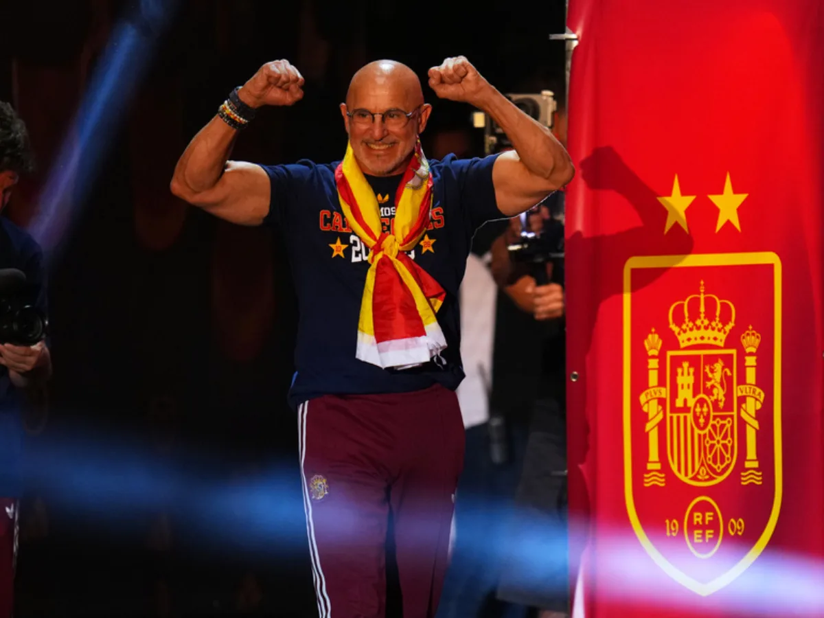 Luis de la Fuente apunta a Lamine Yamal para el Balón de Oro