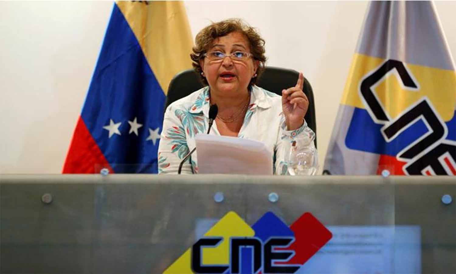 http://www.laverdad.com/politica/210934-fallece-la-ministra-y-expresidenta-del-cne-tibisay-lucena.html