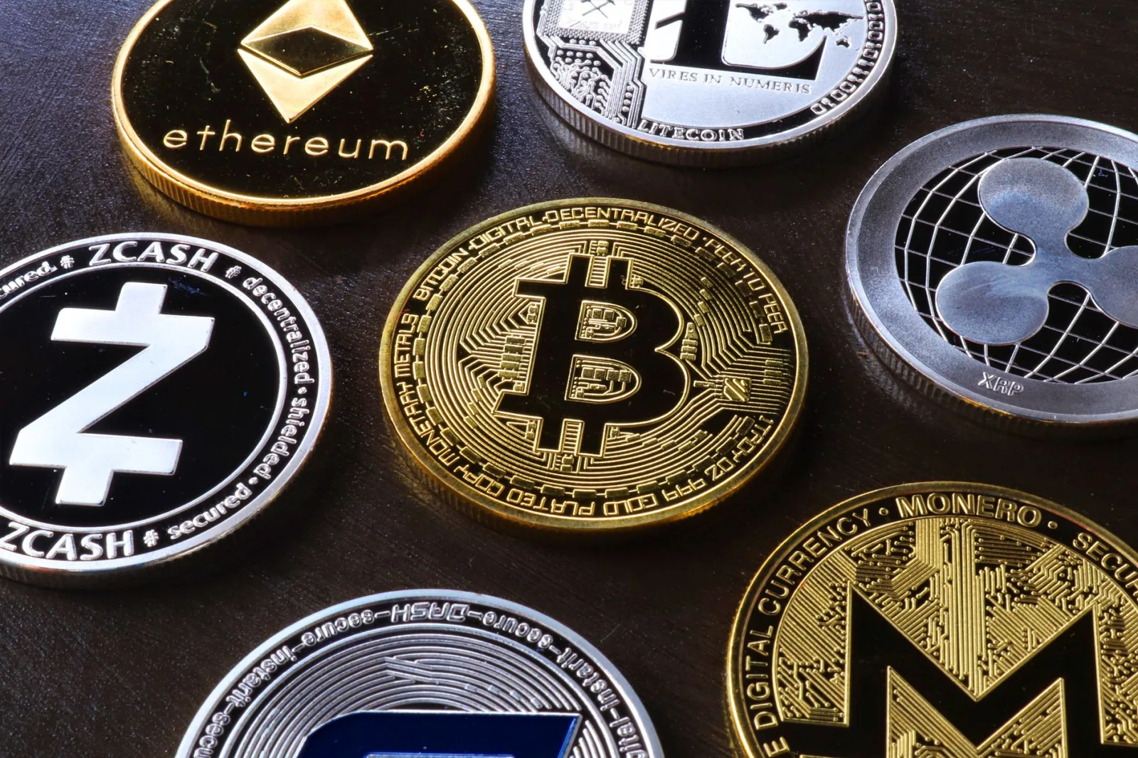XRP cotiza cerca de US$1,05 y enfrenta una prueba clave en julio de 2026