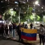Damnificados por sismos en Caracas exigen soluciones de vivienda