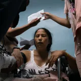 Mujeres en Venezuela enfrentan abortos clandestinos y riesgos