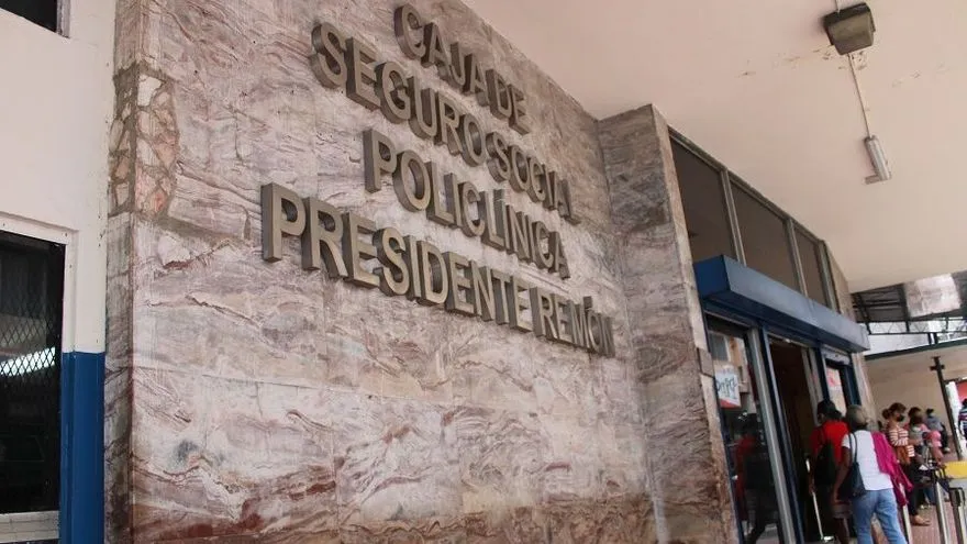CSS encara el futuro de la Policlínica Remón tras el sismo