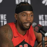 Kawhi Leonard resta importancia a las recientes acusaciones de fraude