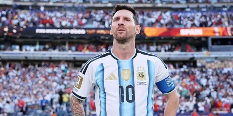 Messi se despide de Argentina en el Monumental