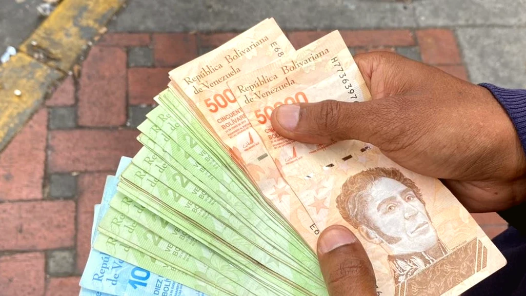 Dólar hoy en Venezuela: el paralelo cerró en 979,38 Bs este jueves