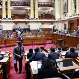 Congreso peruano corrige la ley de facultades y borra la mención