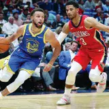 Stephen Curry destroza a los Pelicans con 42 puntos