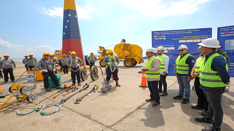 Corpoelec inicia mantenimiento a línea N° 2 Tablazo – Cuatricentenario a 400 kV en el Zulia