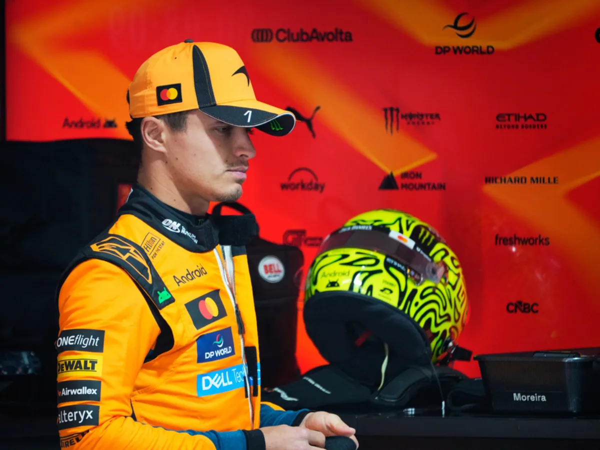 Norris gana pole en Hungría tras penalizaciones de Hamilton