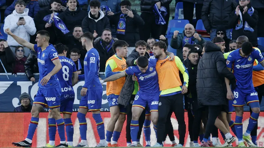 Getafe remontó ante la Lebrijana y salvó el susto copero