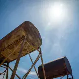 Reservas de petróleo en Cushing caen a mínimos de décadas y presionan a Estados Unidos