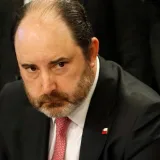 Oficialismo chileno reprende a Rau por su llamado a jubilarse