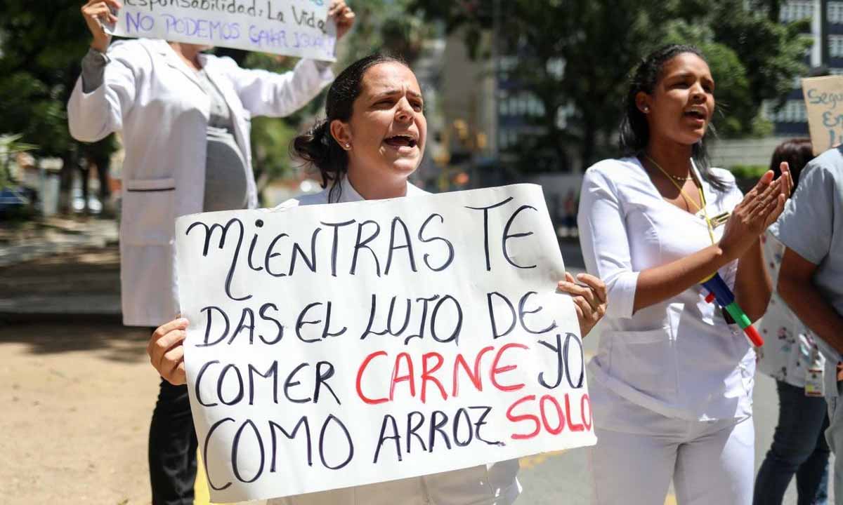 Oposición acusa a Maduro de esclavizar a los trabajadores