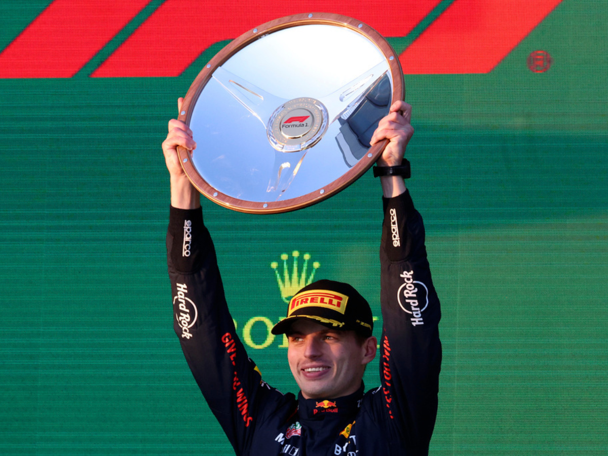 Red Bull triunfó en Australia con Verstappen