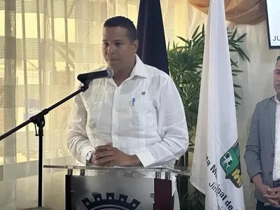 Apresan al director de la junta distrital de Rincón tras operativo
