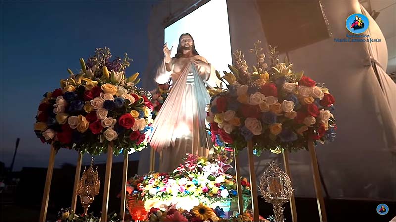 Maracaibo se llenó de fe y esperanza con caminata de Jesús de la Misericordia