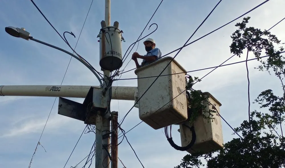 Cabimas recibe 13 transformadores para atender fallas eléctricas