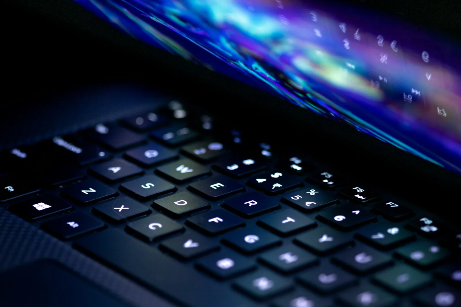 Una app gratis automatiza HDR en Windows para pantallas OLED