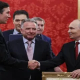 Moscú plantea retomar en noviembre el diálogo sobre Ucrania