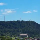Vecinos alertan por ruido y pirotecnia en el Cerro Ancón