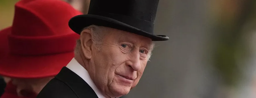 Carlos III llega al Caribe entre reclamos por esclavitud