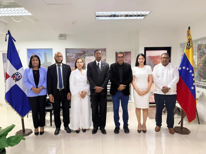 Consulado dominicano en Caracas reabre tras dos años de suspensión