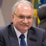 Fachin pide acatar el voto y preservar la paz en Brasil