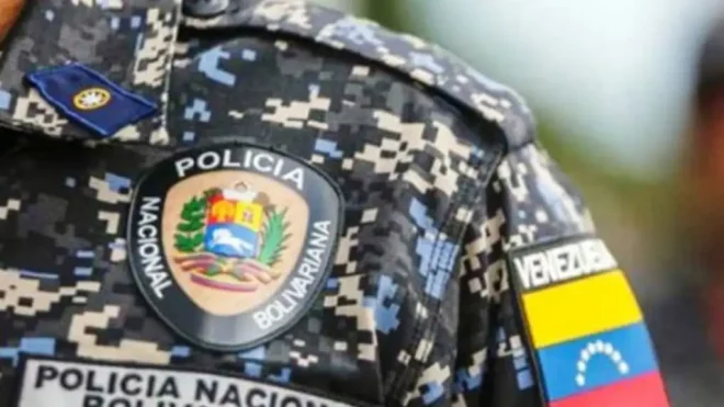 Valencia: un oficial de la PNB se entregó tras tomar un rehén