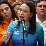 Henri Falcón anunció respaldo de "Futuro" a María Corina