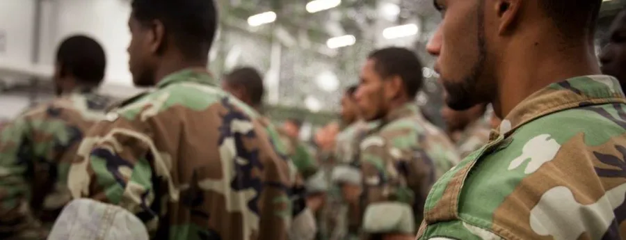 Cinco grupos de Curazao rechazan servicio militar obligatorio