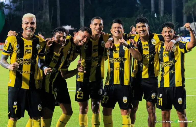 Carabobo y Táchira repartieron puntos con un 2-2 en Valencia