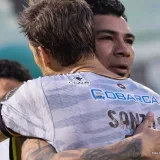 Trujillanos se salvó con un 2-1 en Caracas y sigue en Primera