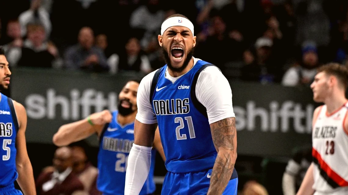 Dallas escucha ofertas por Daniel Gafford y valora cambios