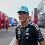 Russell elogia a Alonso: Debió sumar cinco títulos en la F1