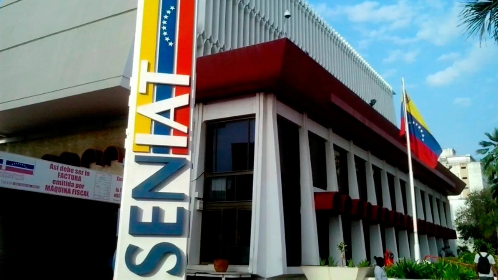 Seniat y Sudeban sellan pacto para mejorar la recaudación tributaria