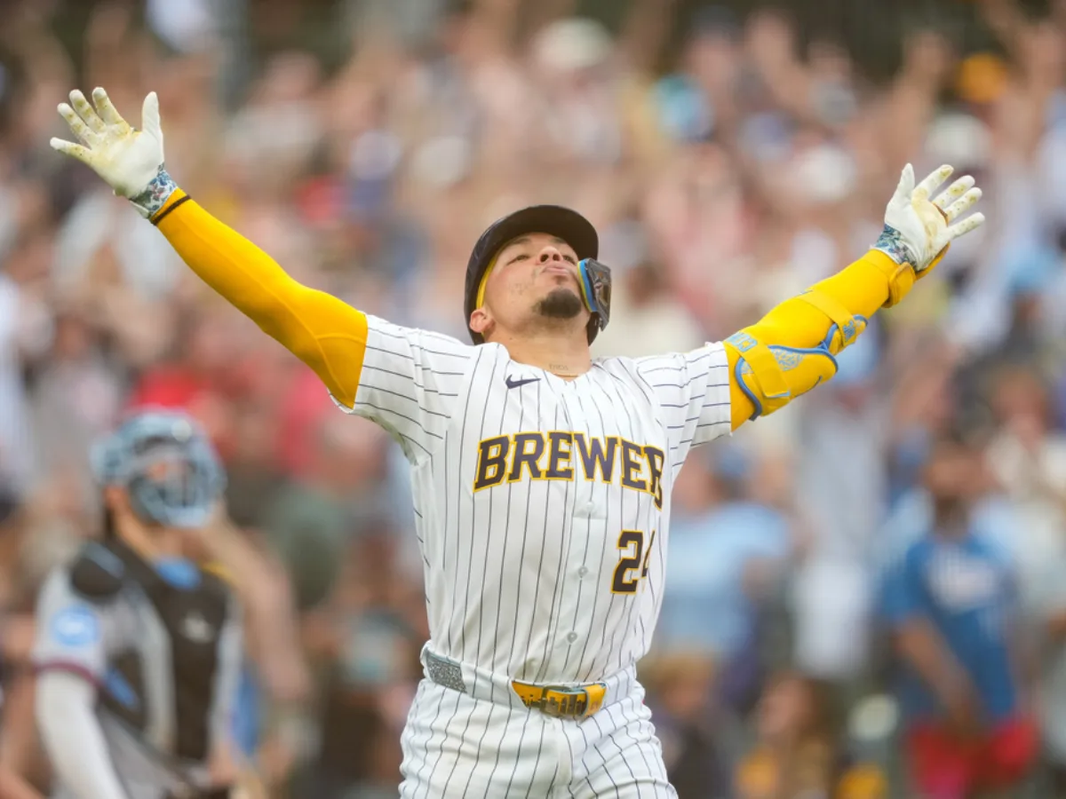 Contreras resolvió con jonrón y Milwaukee barrió a Miami