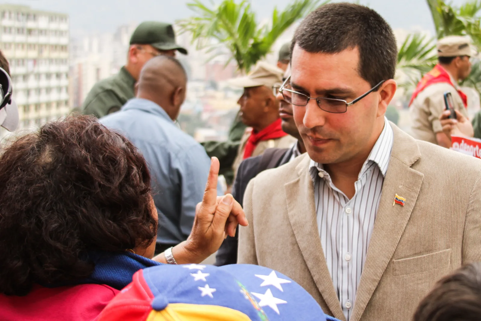 Arreaza reivindica avances tras el tercer ciclo de diálogo