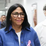 Delcy Rodríguez pide diálogo tras la llegada de Machado
