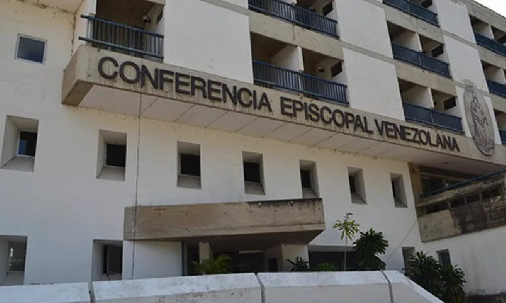 La CEV pide viviendas y empleo digno para los damnificados
