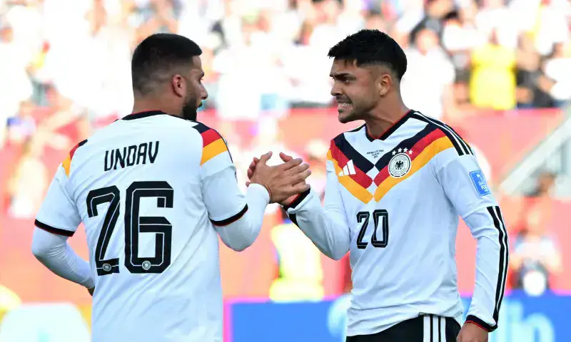 Alemania clasifica, Japón golea y Ecuador queda comprometido en el Mundial