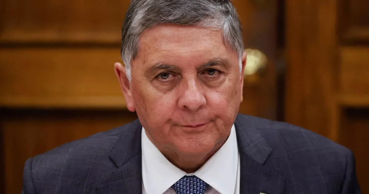 Alvarado niega contratos de Secom con firmas bajo pesquisa