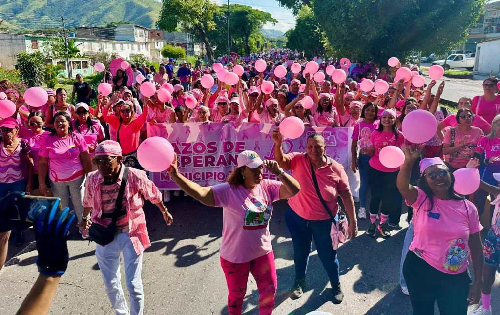 Más de 1.500 personas marcharon en La Victoria