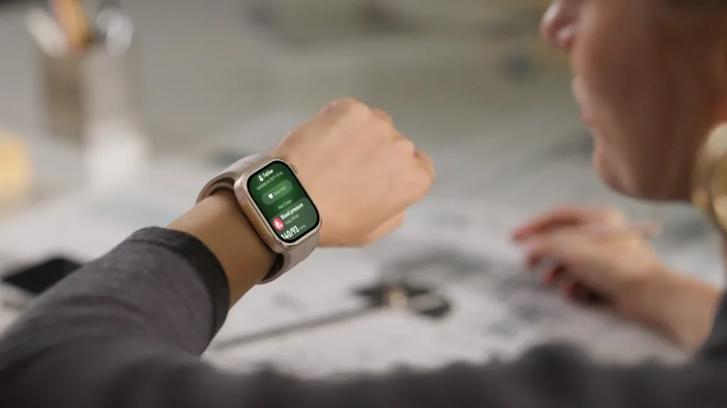 Huawei pone a la venta en España el Watch D3 con medición médica