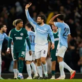 City supera al Brighton en penales y sigue en la Copa