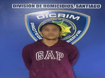 Se entrega el otro señalado por muerte de sargento en Santiago