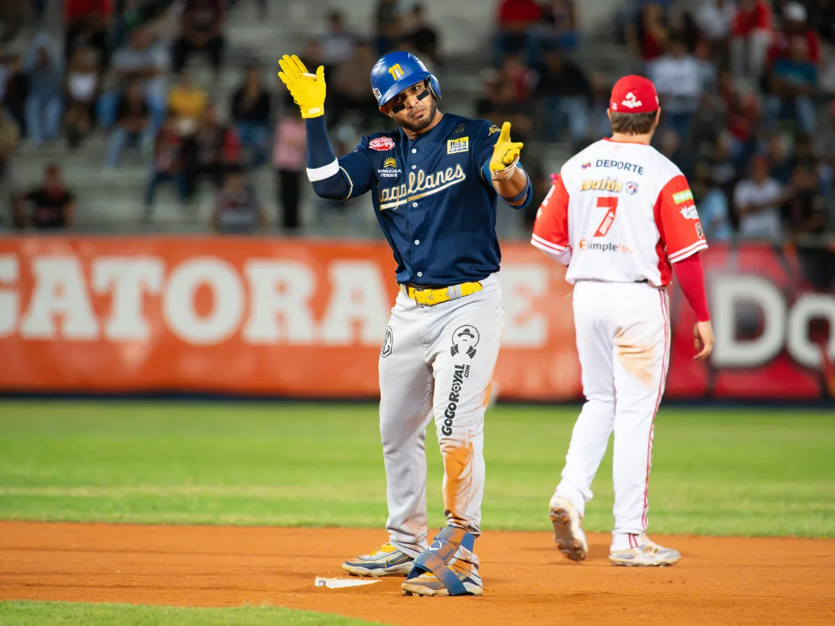 Ángel Reyes impulsa al Magallanes a su primer triunfo