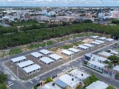 Central Romana entrega 16 casas a empleados en La Romana
